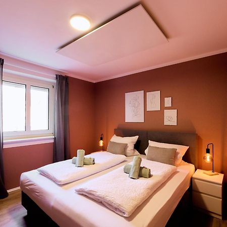 Dreams, 3 Schlafzimmer, Parkplatz, Stadtzentrum Neu-Ulm Exterior foto